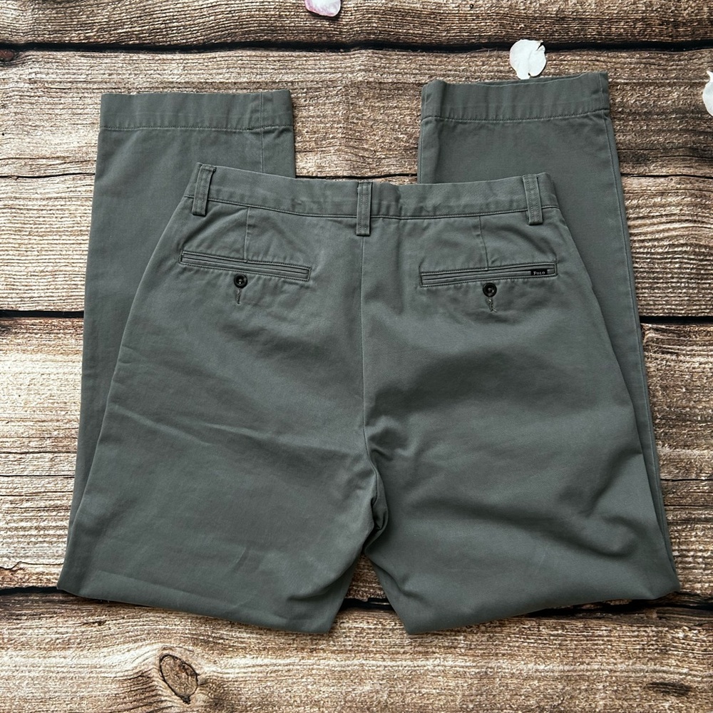 Polo Ralph Lauren Men’s Classic Fit Chino Pants Gray Size W31 x L30 - Picture 3 of 4